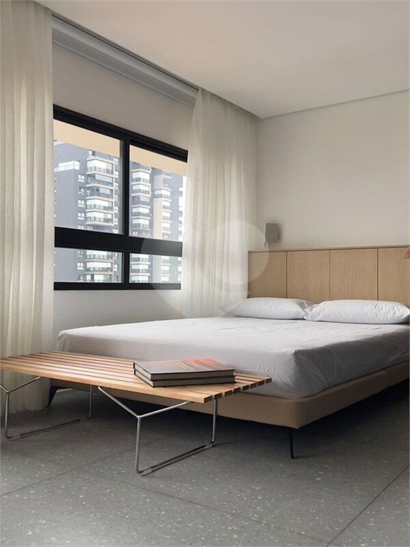 Apartamento à venda com 1 quarto em Pinheiros, São Paulo, SP