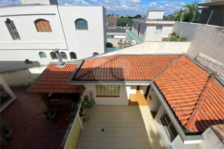Sobrado à venda com 4 quartos, sendo 1 suíte,  em Jardim São Bento, São Paulo, SP
