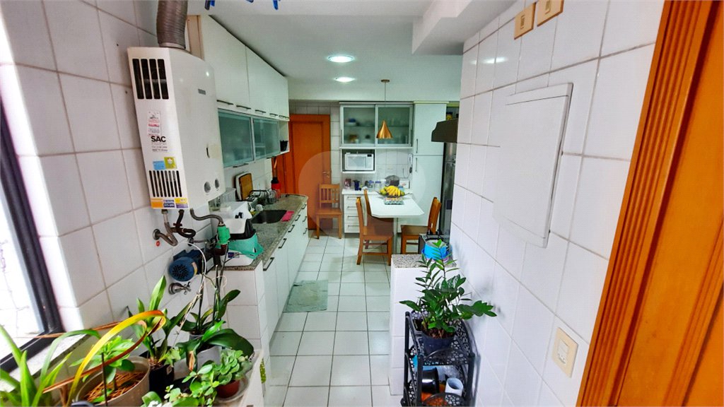 Cobertura à venda com 4 quartos, sendo 2 suítes,  em Tijuca, Rio de Janeiro, RJ