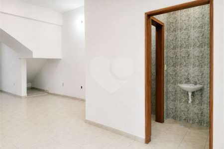 Casa à venda com 2 quartos, sendo 1 suíte, em Vila Santa Rita, Sorocaba, SP