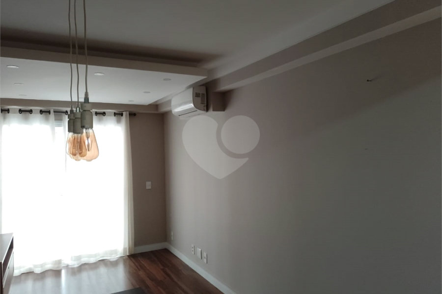 Apartamento à venda com 2 quartos, sendo 1 suíte, em Barra Funda, São Paulo, SP