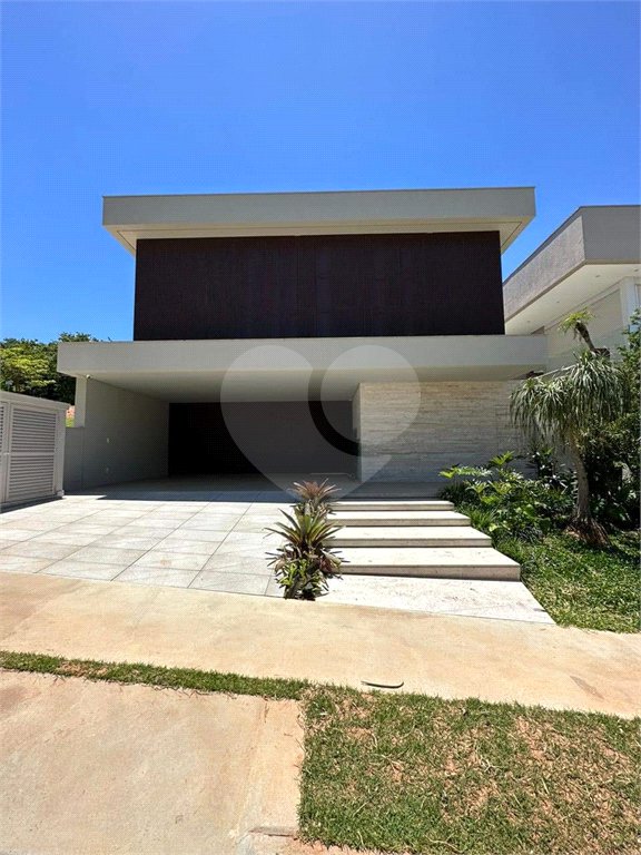 Casa à venda com 3 suítes no condomínio Chácara Ondina, Sorocaba - SP