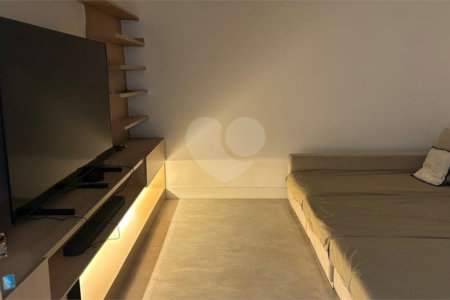 Casa à venda com 5 quartos, sendo 4 suítes,  no condomínio Residencial Vila do Itamaraca, Valinhos - SP