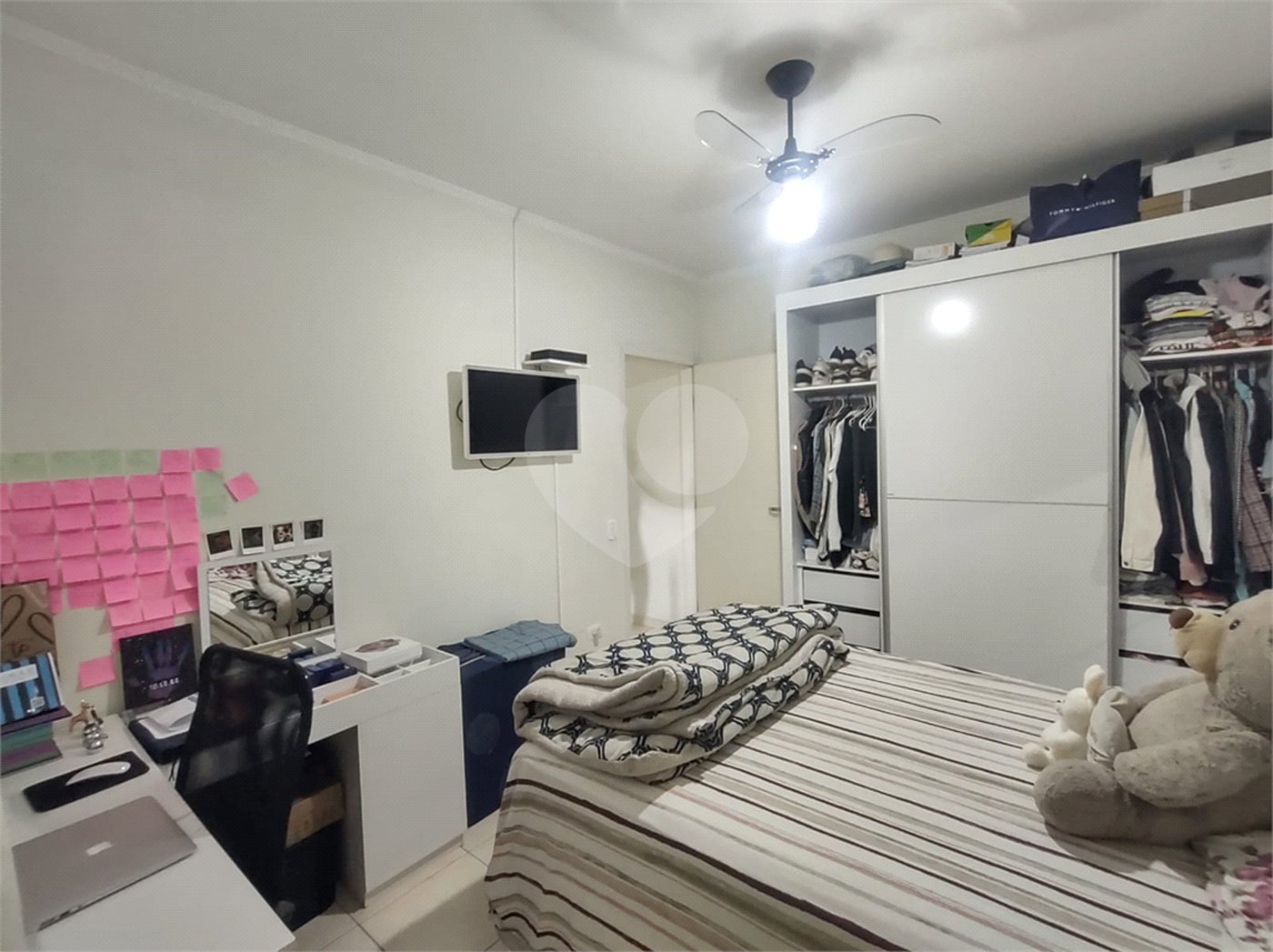 Casa à venda com 3 quartos, sendo 2 suítes, em Jardim Mangalot, São Paulo, SP