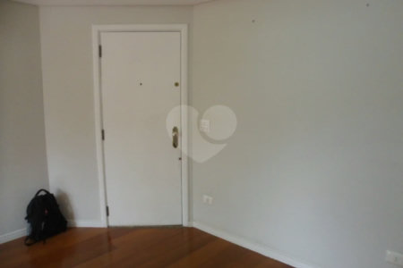 Apartamento à venda com 3 quartos, sendo 1 suíte,  em Santana, São Paulo, SP