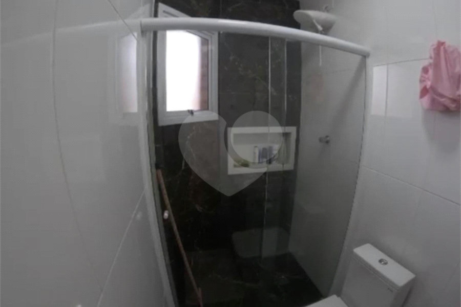 Sobrado à venda com 3 quartos, sendo 1 suíte, em Vila Lucia, São Paulo, SP