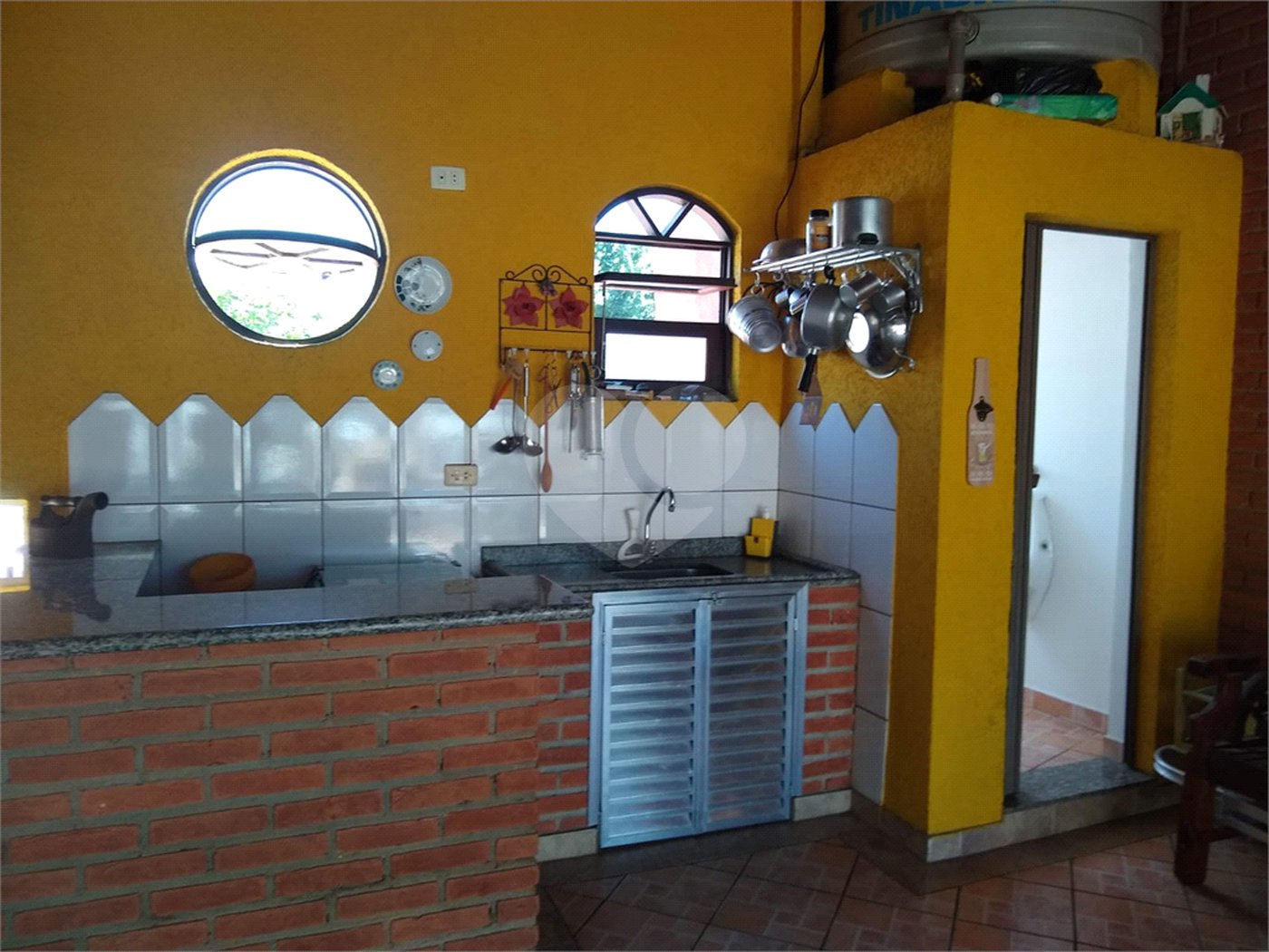 Sobrado à venda com 6 suítes em Vila Guarani (z Sul), São Paulo, SP