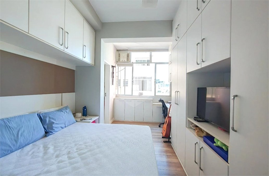 Apartamento à venda com 3 quartos, sendo 1 suíte, em Flamengo, Rio de Janeiro, RJ