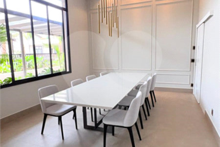 Apartamento à venda com 4 suítes em Parque Residencial Aquarius, São José dos Campos, SP