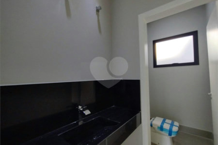 Casa à venda com 3 suítes no condomínio Vita Verdi, Valinhos - SP