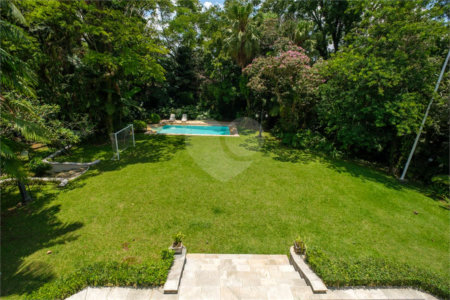 Casa à venda com 5 suítes no condomínio Chácara Flora, São Paulo - SP