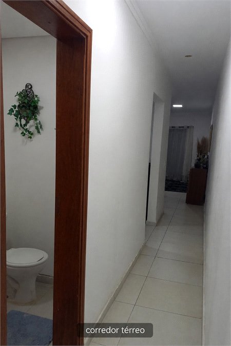 Sobrado para alugar com 3 suítes em Parque Santa Márcia, Votorantim, SP