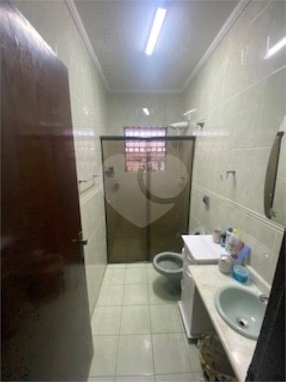 Sobrado à venda com 4 quartos, sendo 1 suíte, em Parque Edu Chaves, São Paulo, SP