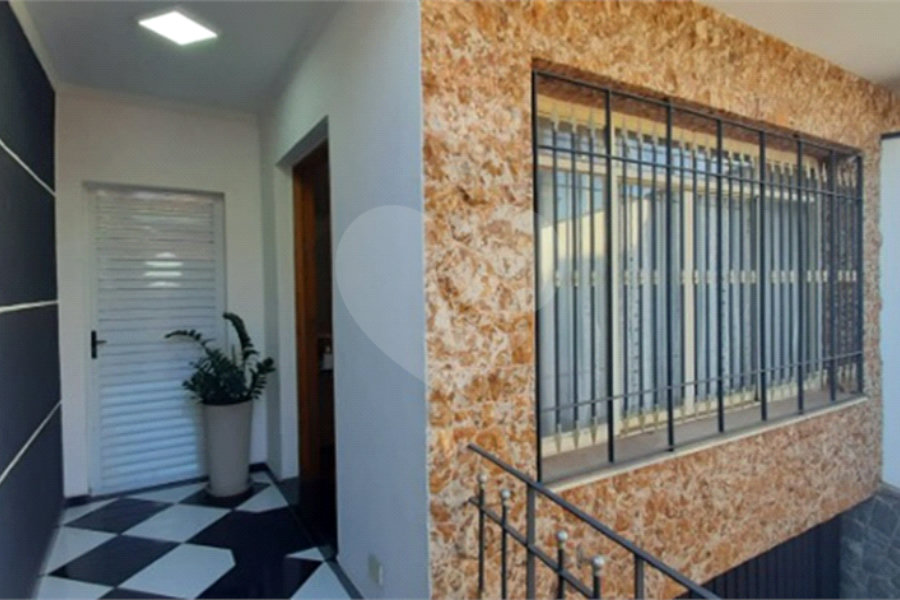 Sobrado à venda com 3 quartos, sendo 1 suíte, em Tremembé, São Paulo, SP