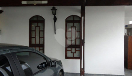 Casa à venda com 3 suítes no condomínio Dracena, São Paulo - SP