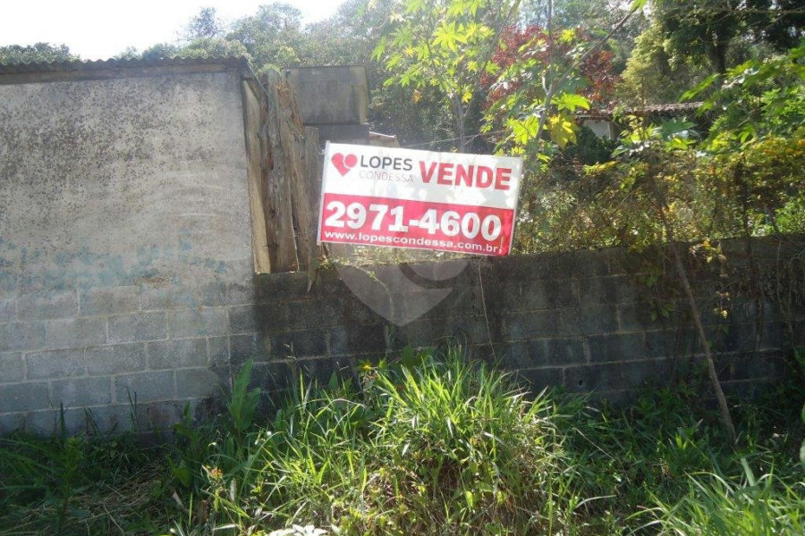 Terreno à venda com 1 quarto no Centro, Mairiporã, SP