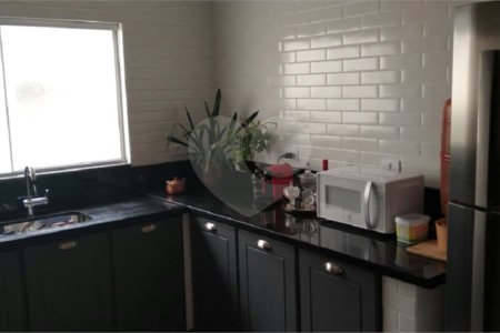 Sobrado à venda com 3 quartos, sendo 1 suíte,  em Retiro das Fontes, Atibaia, SP
