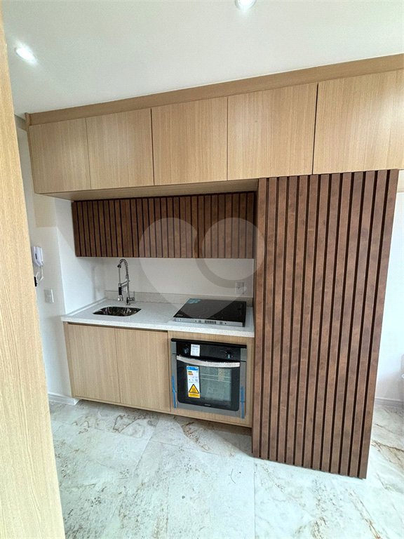 Studio à venda ou para alugar com 1 suíte em Vila Pompéia, São Paulo, SP