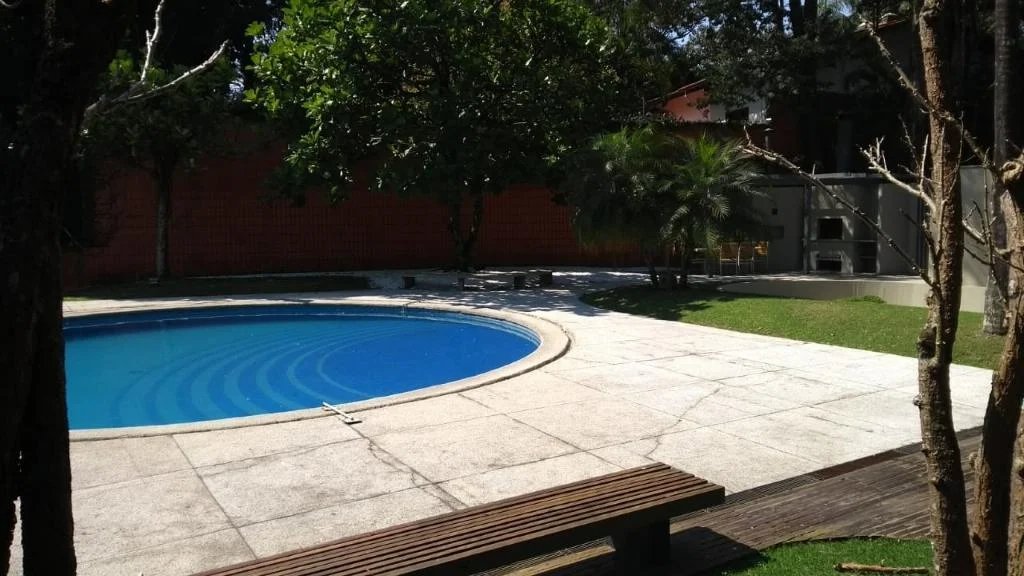 Casa à venda com 4 quartos, sendo 1 suíte, em Retiro Morumbi, São Paulo, SP