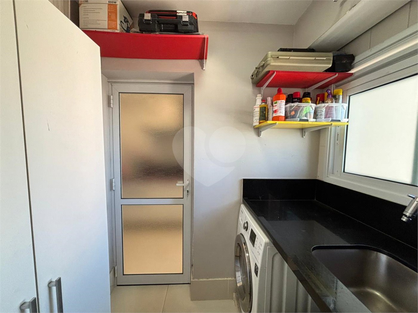 Apartamento à venda com 3 quartos, sendo 1 suíte,  em Santo Amaro, São Paulo, SP