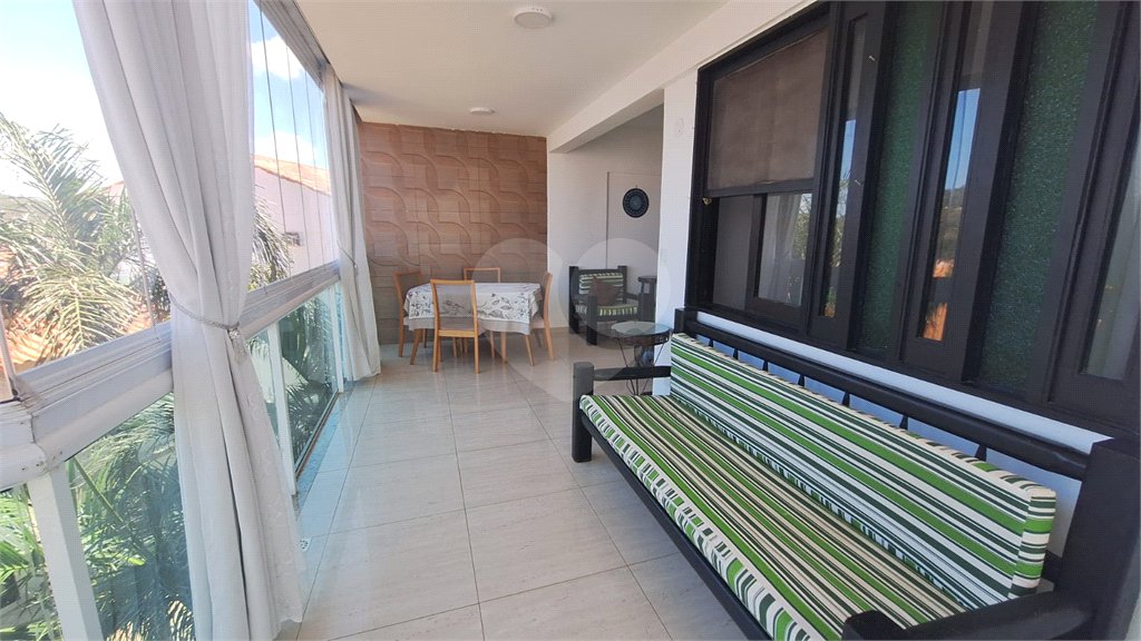 Flat à venda com 2 quartos em Caravelas, Armação dos Búzios, RJ