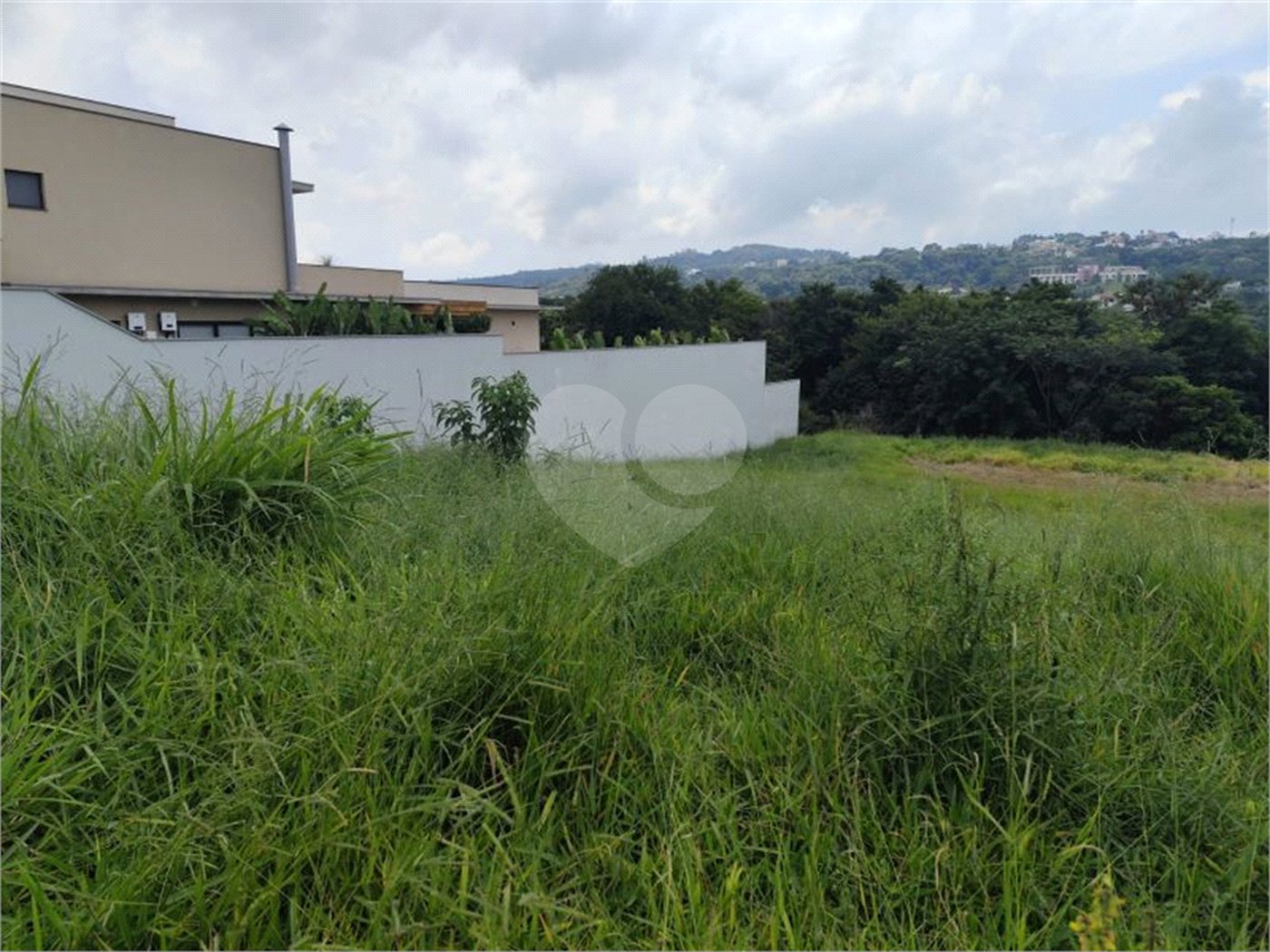 Terreno à venda no condomínio Recanto das Palmas, Vinhedo - SP