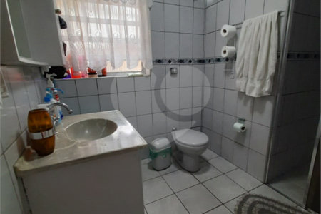 Sobrado à venda com 4 quartos, sendo 1 suíte, em Jardim Japão, São Paulo, SP