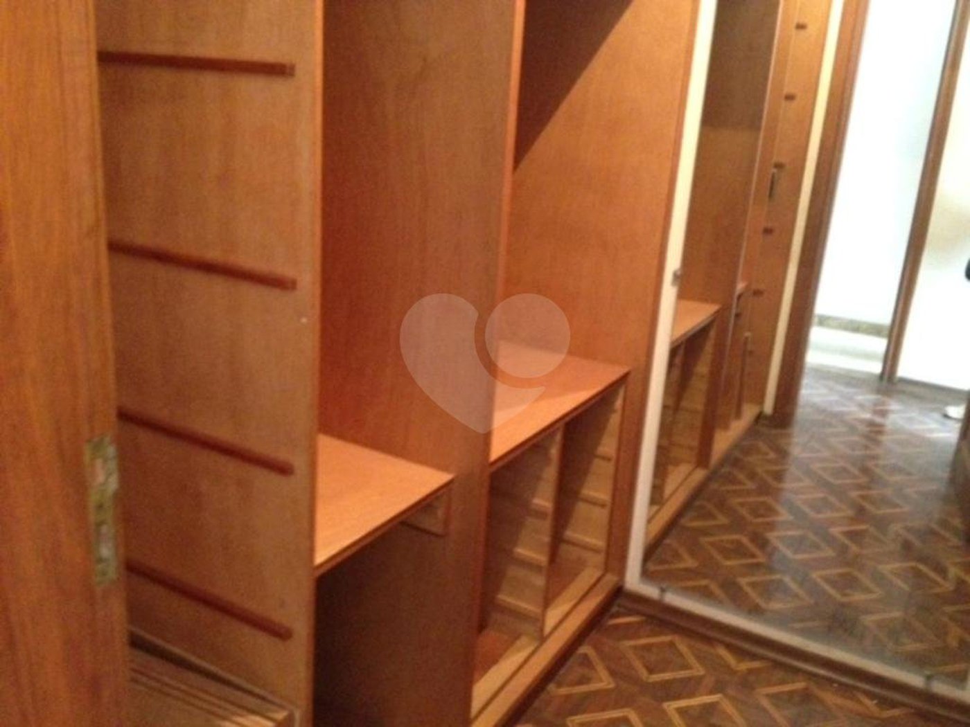 Sobrado à venda com 4 quartos, sendo 2 suítes, em Vila Madalena, São Paulo, SP