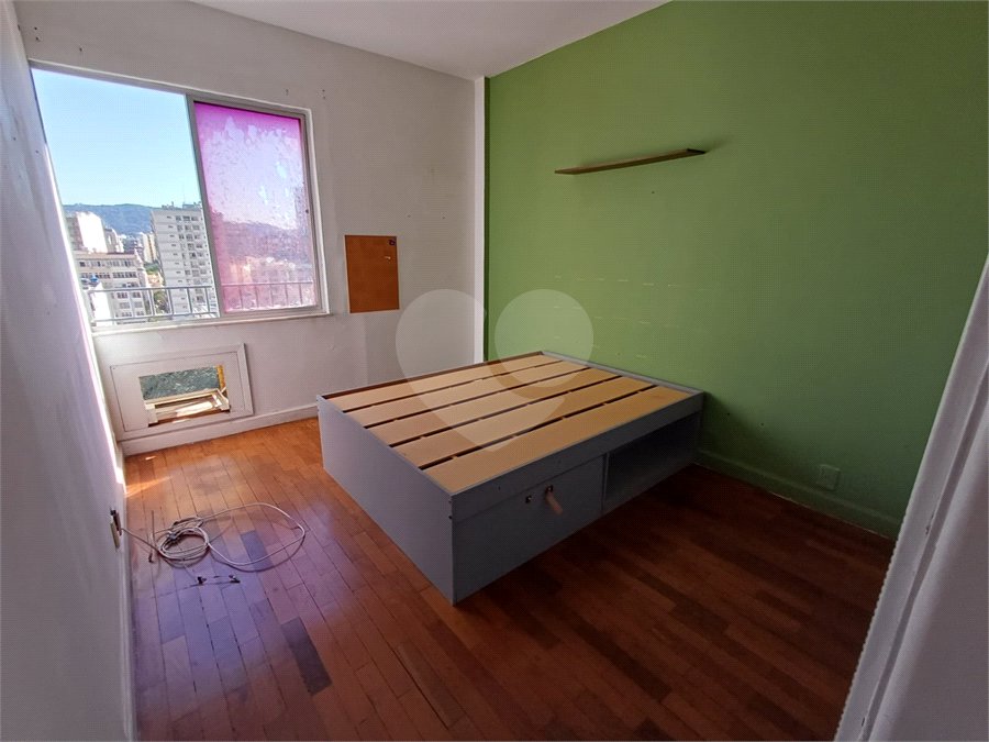 Apartamento à venda com 4 quartos, sendo 1 suíte, em Tijuca, Rio de Janeiro, RJ