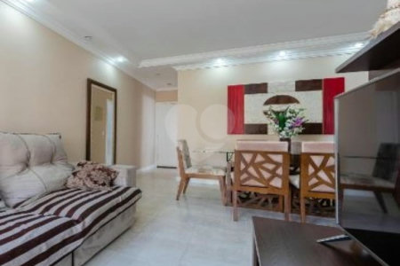 Apartamento à venda com 3 quartos, sendo 1 suíte,  em Jardim Monte Kemel, São Paulo, SP