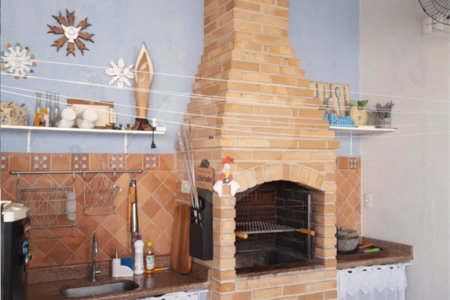 Casa à venda com 3 quartos, sendo 1 suíte, em Vila Geny, Lorena, SP