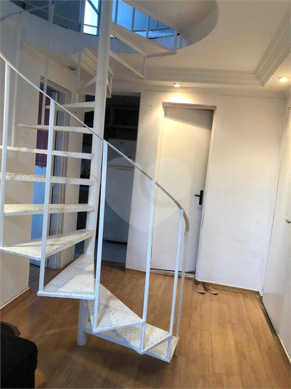 Apartamento à venda com 2 quartos em Jardim Dayse, Ferraz de Vasconcelos, SP