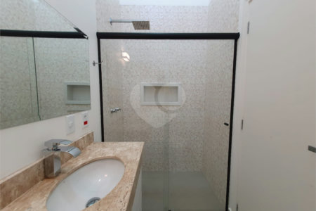 Casa à venda com 6 quartos, sendo 5 suítes, no condomínio Jardim Primavera, Louveira - SP