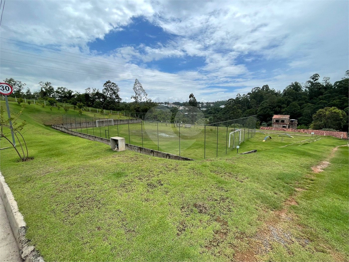 Terreno à venda em Jardim 21 de Março, Louveira, SP