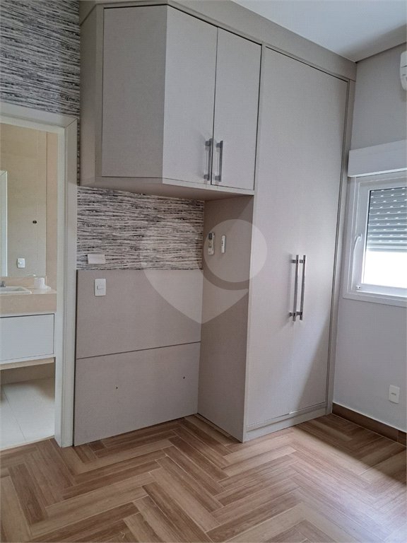 Casa à venda com 3 suítes no condomínio Residencial Terra Nobre, Indaiatuba - SP