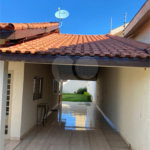 Casa à venda com 2 quartos, sendo 1 suíte, em Vila Renô, Ponta Porã, MS