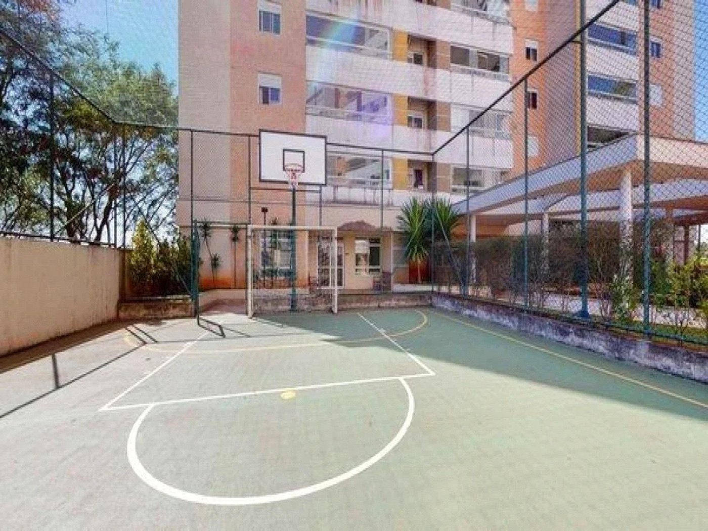 Apartamento à venda com 3 suítes em Vila Suzana, São Paulo, SP