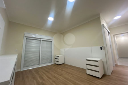 Casa à venda com 4 suítes no condomínio Chácara Ondina, Sorocaba - SP