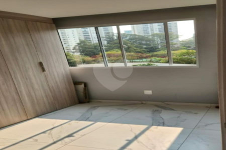Apartamento à venda com 2 quartos em Vila Andrade, São Paulo, SP