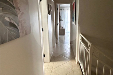 Casa à venda com 4 quartos, sendo 2 suítes, no condomínio Chácara das Palmeiras Imperiais, Jundiaí - SP