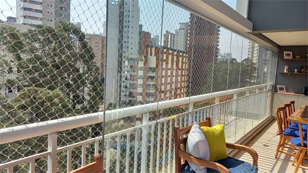 Apartamento à venda com 4 suítes em Vila Suzana, São Paulo, SP