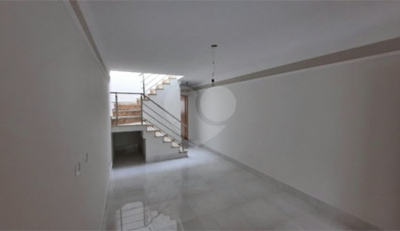 Casa à venda com 3 suítes no condomínio Residencial Gaya, São Paulo - SP