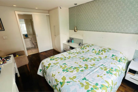 Apartamento à venda com 3 suítes em Vila Mariana, São Paulo, SP