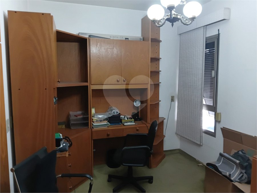 Apartamento à venda com 3 quartos, sendo 1 suíte,  em Higienópolis, São Paulo, SP