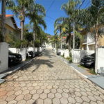 Casa à venda com 2 suítes no condomínio Village Palmas, São Paulo - SP