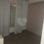 Apartamento à venda com 3 quartos, sendo 1 suíte, no Centro, Araraquara, SP
