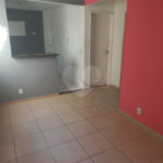 Apartamento no Condomínio Mont Royal