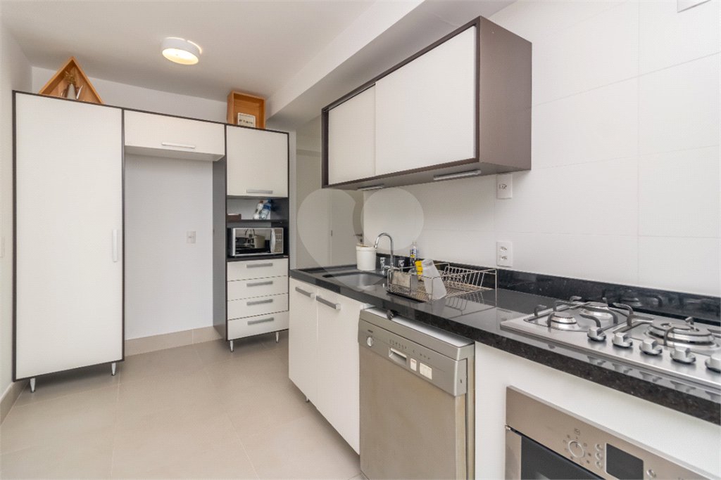 Apartamento à venda com 2 suítes em Santo Amaro, São Paulo, SP