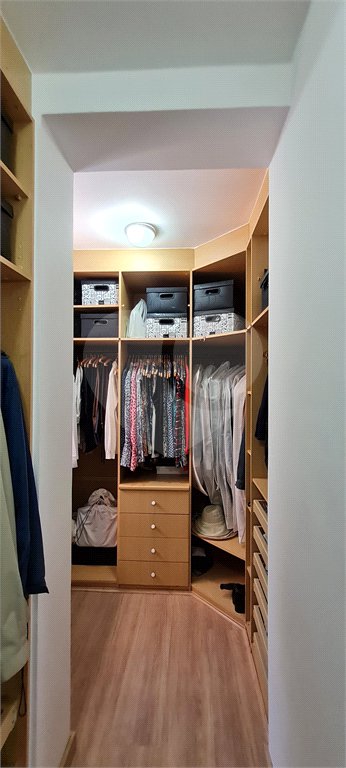 Chácara à venda com 4 suítes em Chácaras Residenciais Santa Maria, Votorantim, SP