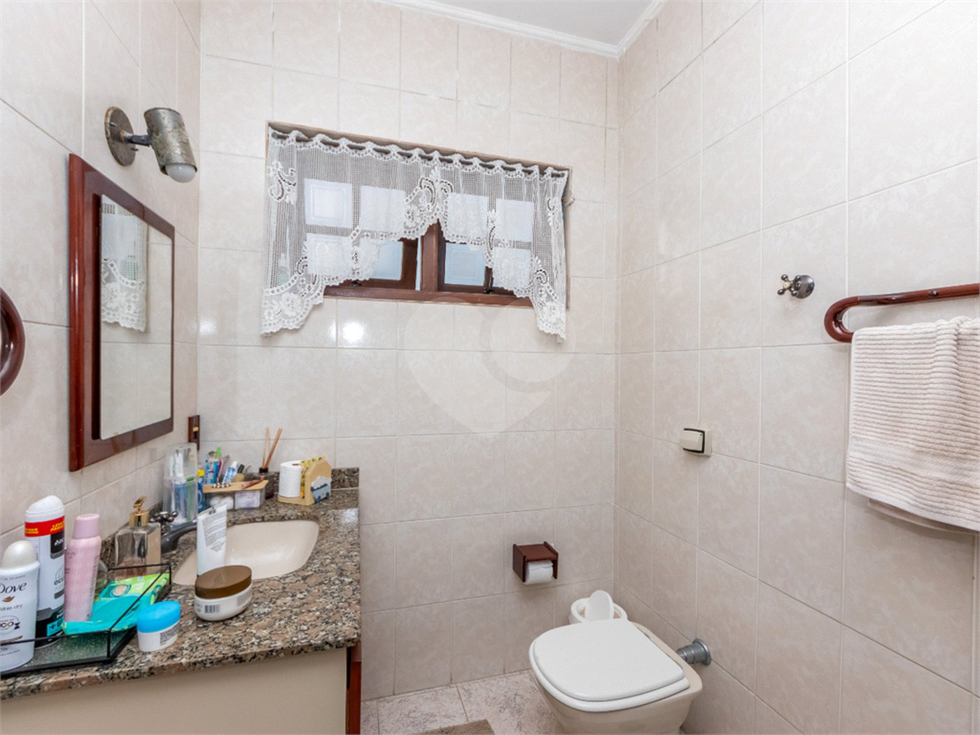 Sobrado à venda com 3 quartos, sendo 1 suíte, em Jardim Prudência, São Paulo, SP